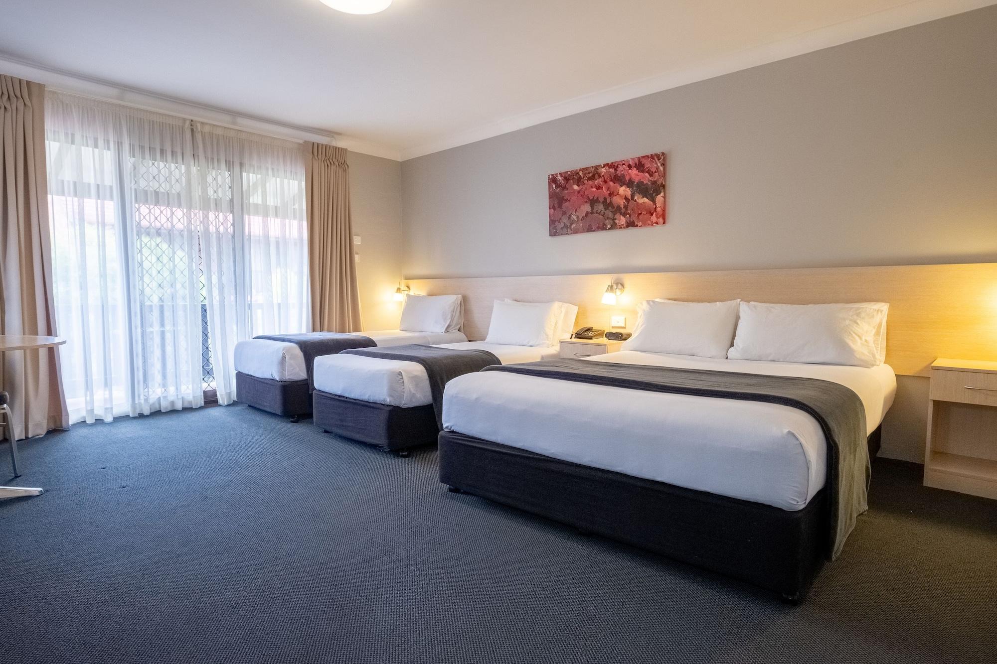 Maclin Lodge Motel Campbelltown Bagian luar foto