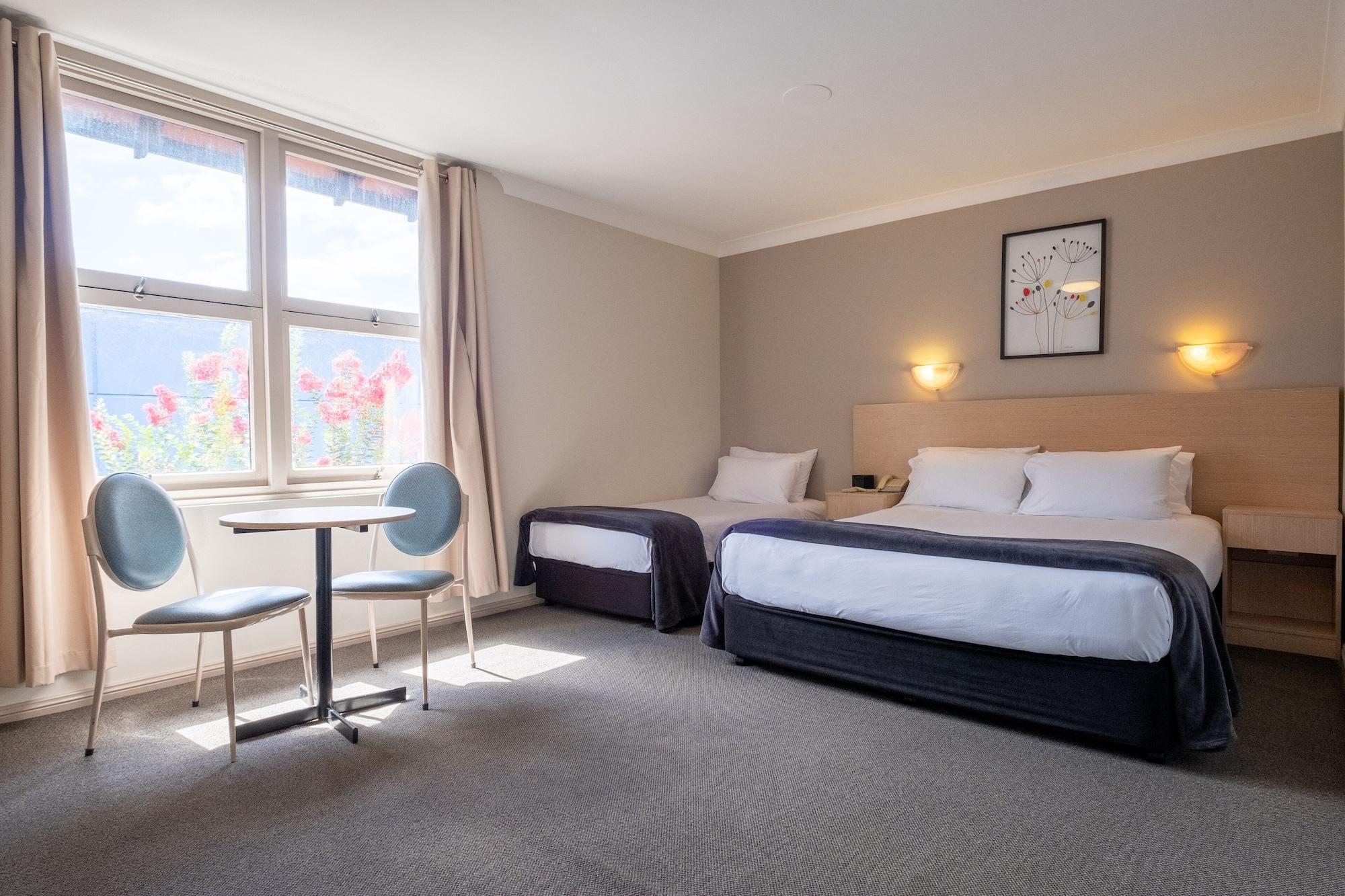 Maclin Lodge Motel Campbelltown Bagian luar foto